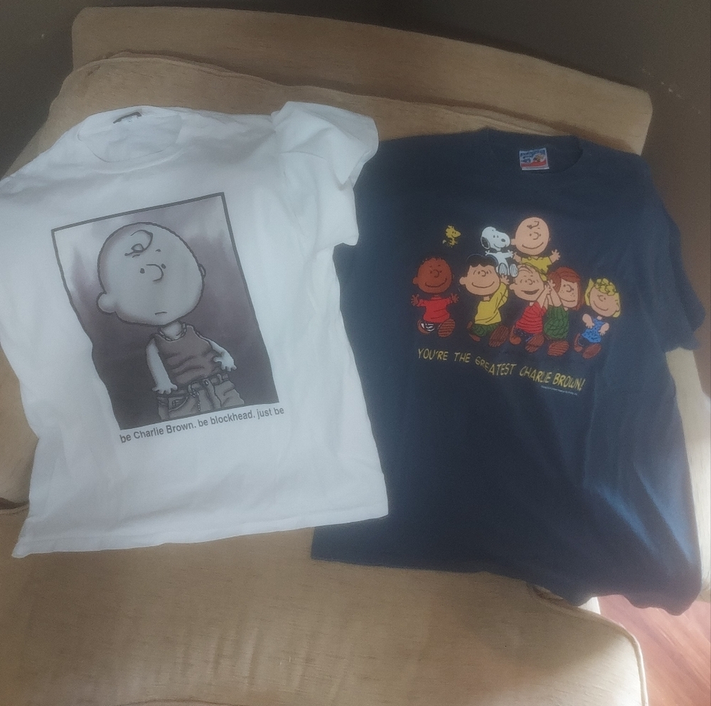 2 Charlie Brown/Peanuts tees Sz XL